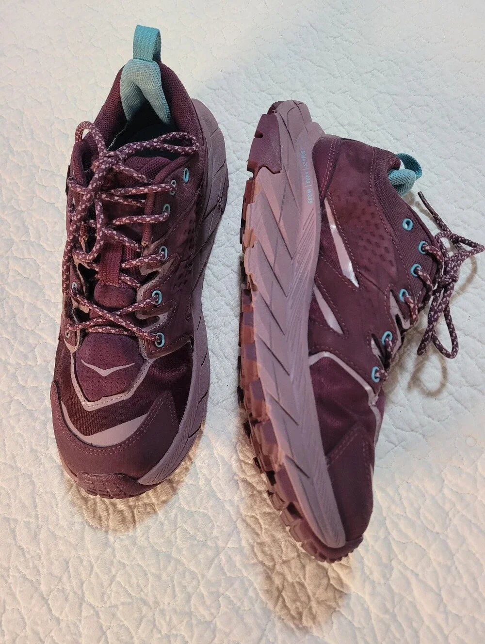 Hoka One One hoka one